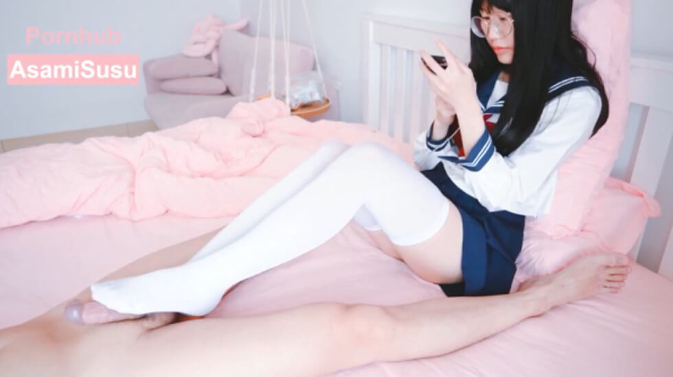 ‘AsamiSusu苏苏’堕落性爱作品-白丝美腿JK制服 无套啪啪