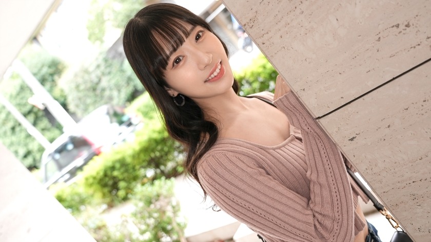 SIRO-5462 高級ホテル勤務の癒し系美女
