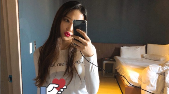 反差女友 人前文静可爱 私下情欲母狗性奴